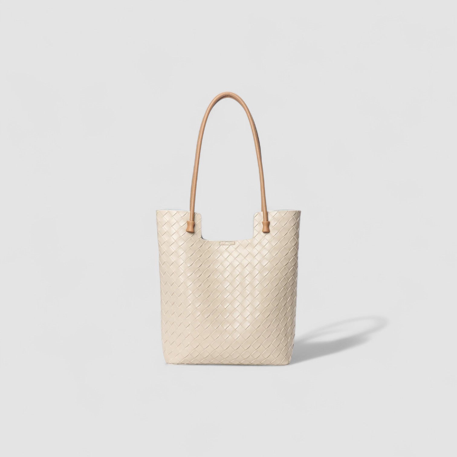 The Elowen Tote in Pure Leather