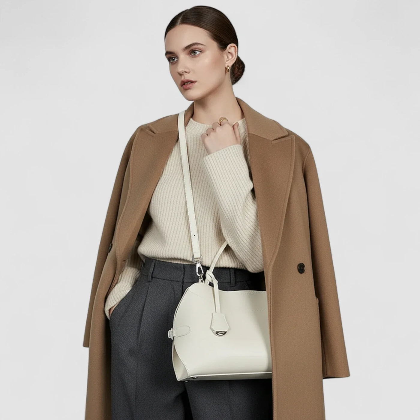 The Celeste Hobo  in Pure Leather