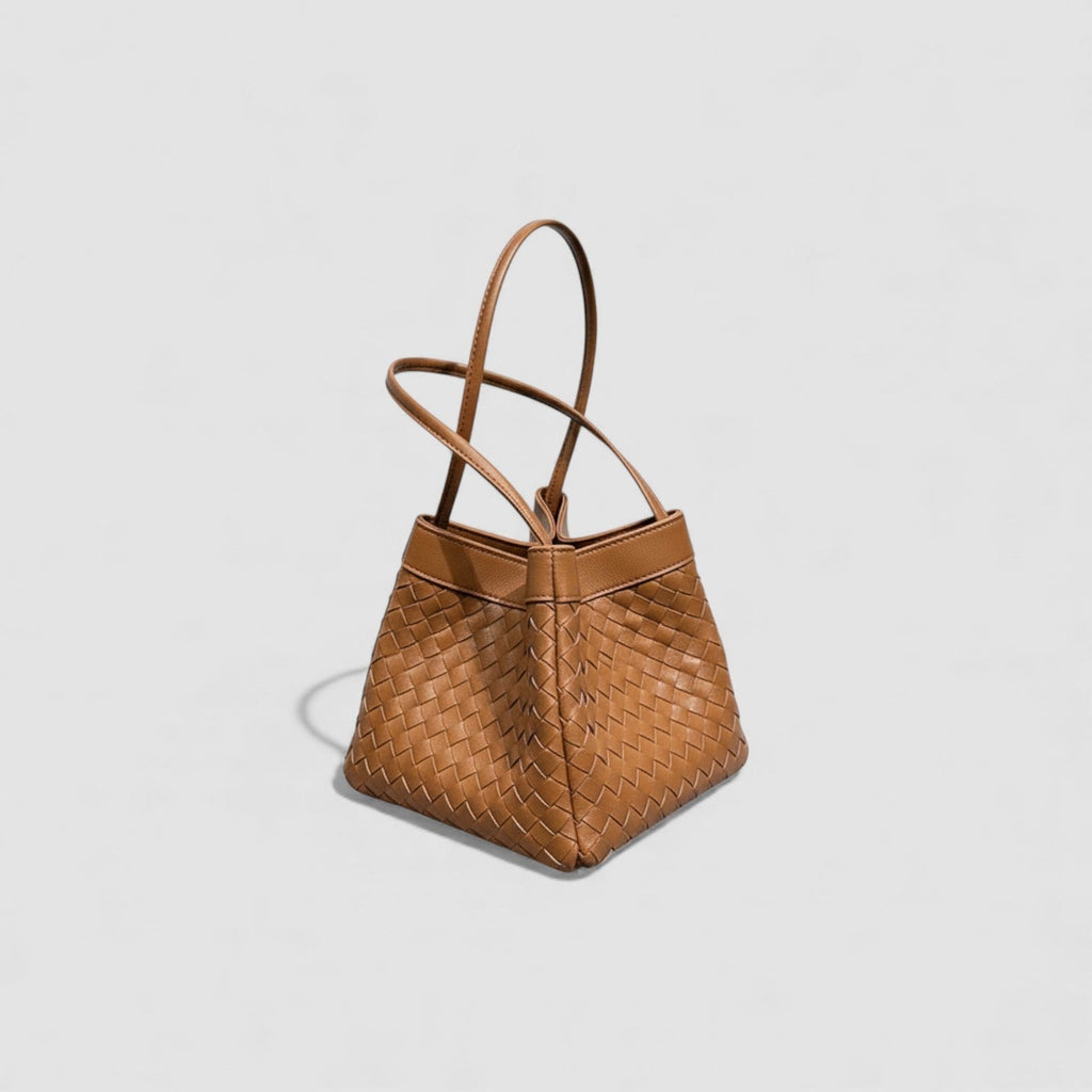 Luna Terra Leather Handbag