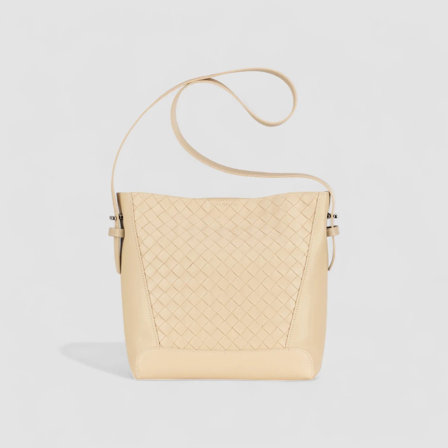 The Elira Cross in Pure Leather