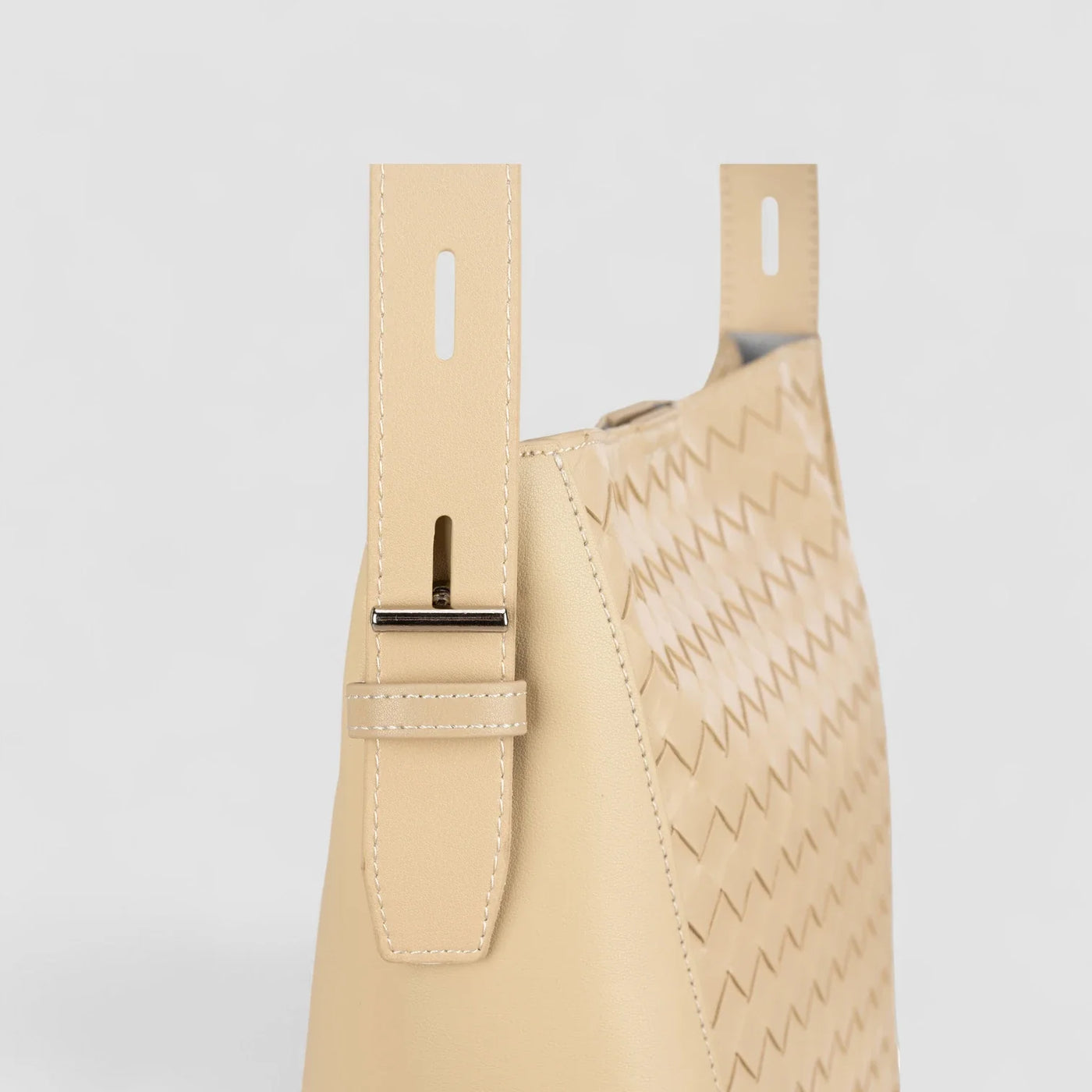 The Elira Cross in Pure Leather