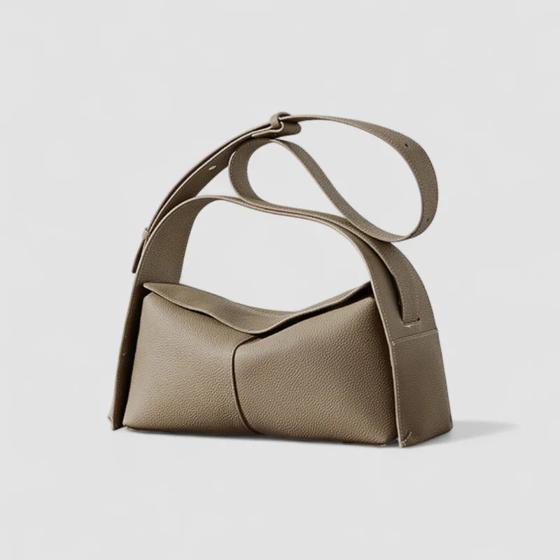 Tvesa Handbag in Pure Leather
